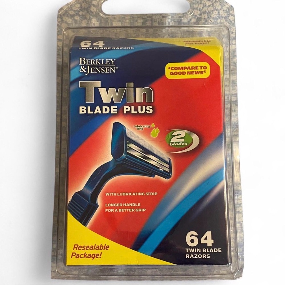 Berkley & Jensen Twin blade razors